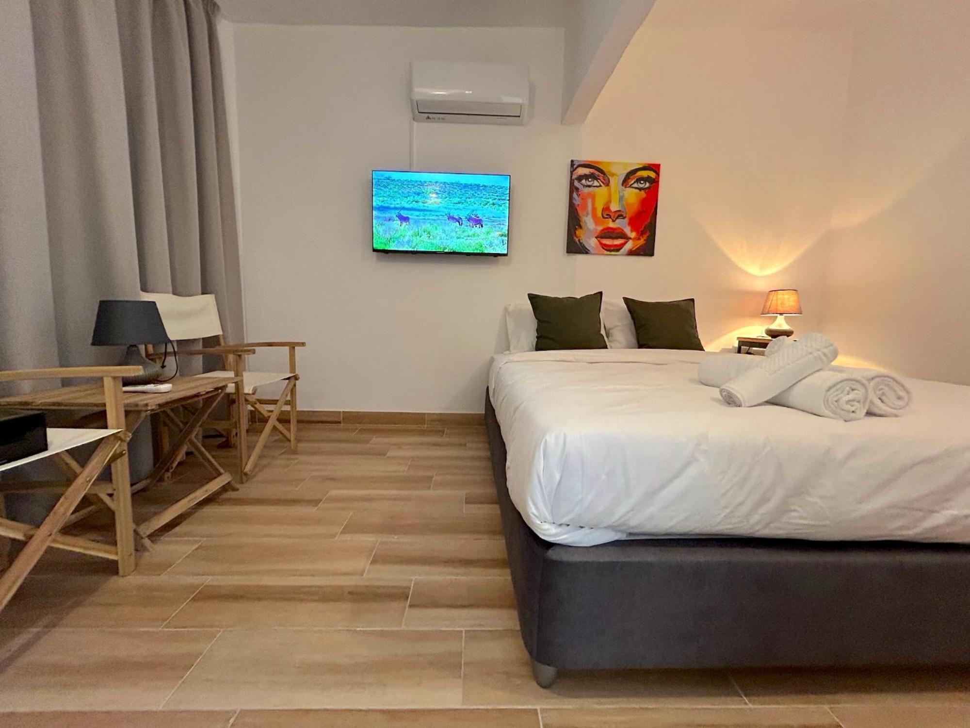 Queen Regina Suites By Platform 357 Nicosia Esterno foto