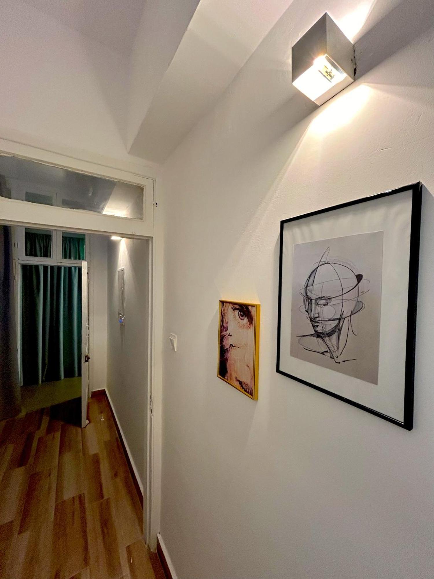 Queen Regina Suites By Platform 357 Nicosia Esterno foto
