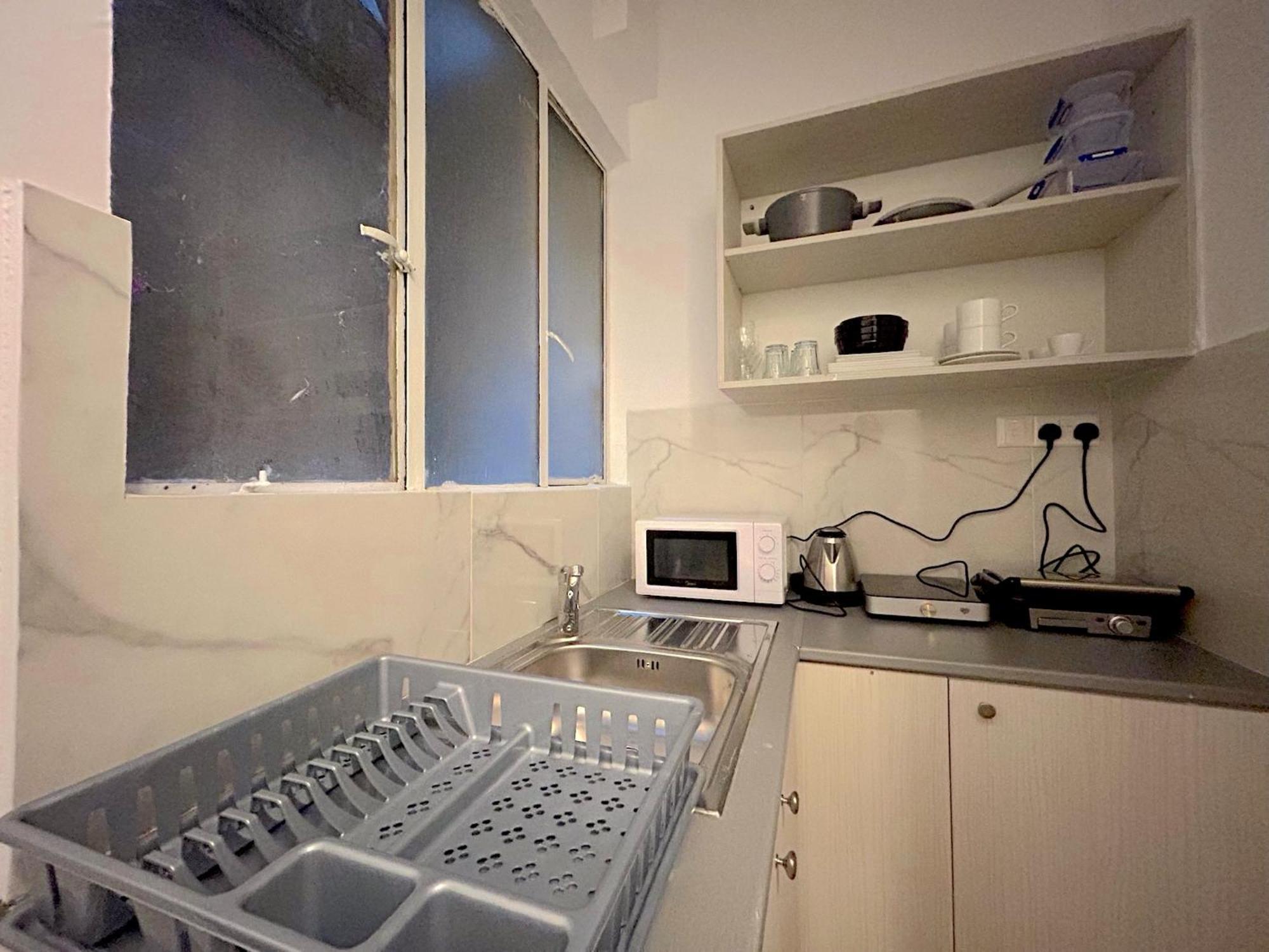 Queen Regina Suites By Platform 357 Nicosia Esterno foto