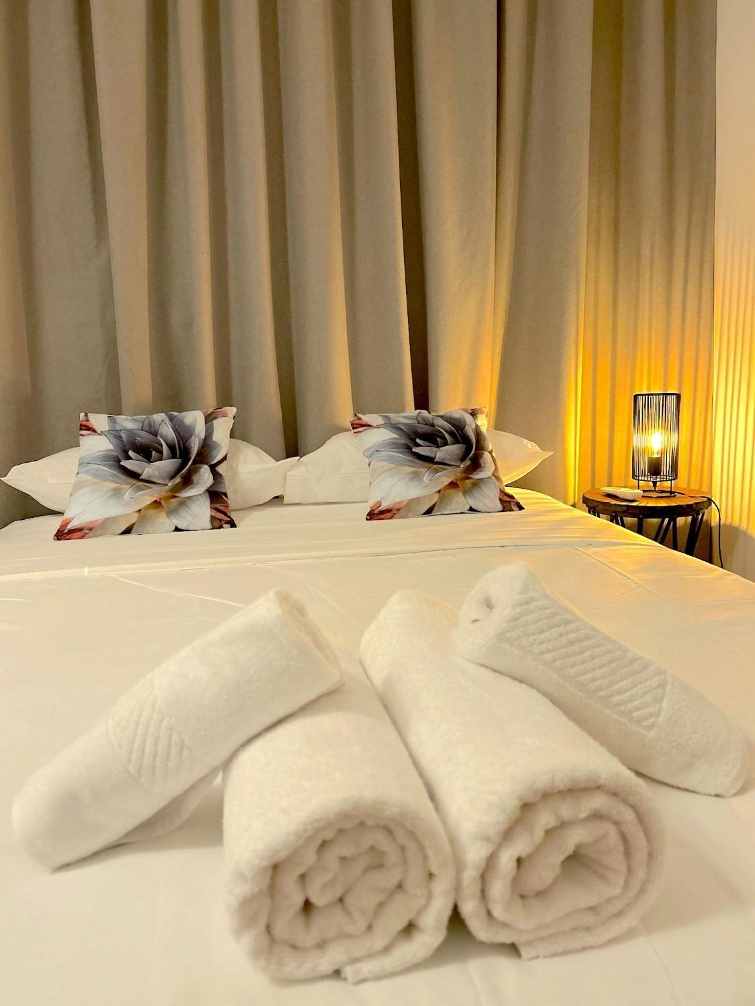 Queen Regina Suites By Platform 357 Nicosia Esterno foto