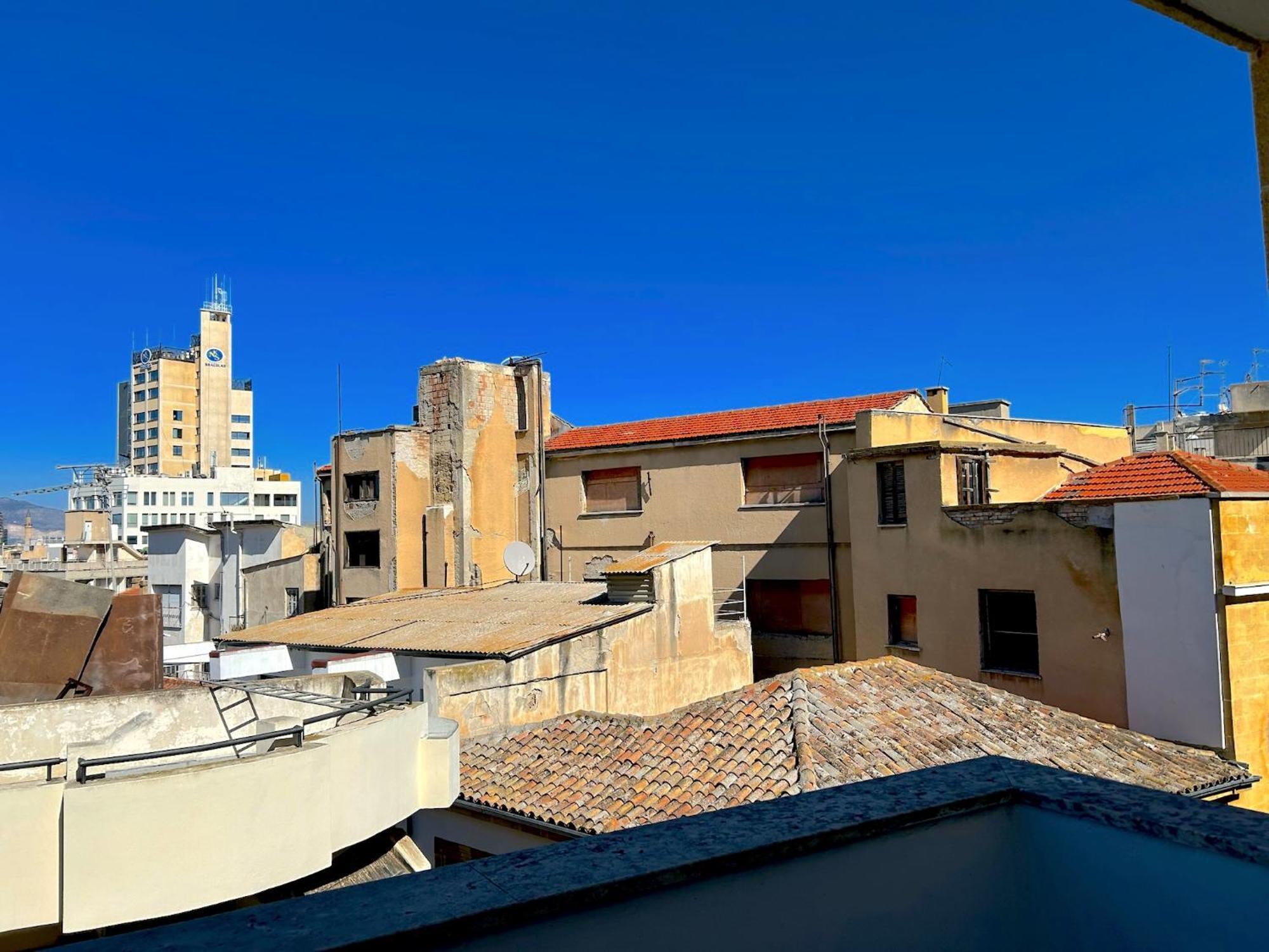 Queen Regina Suites By Platform 357 Nicosia Esterno foto
